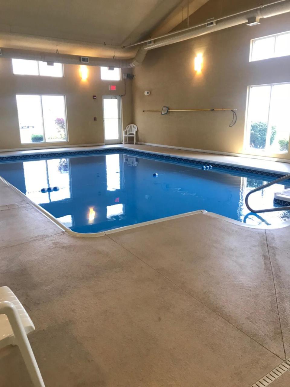 Randolph Inn And Suites Winchester Εξωτερικό φωτογραφία