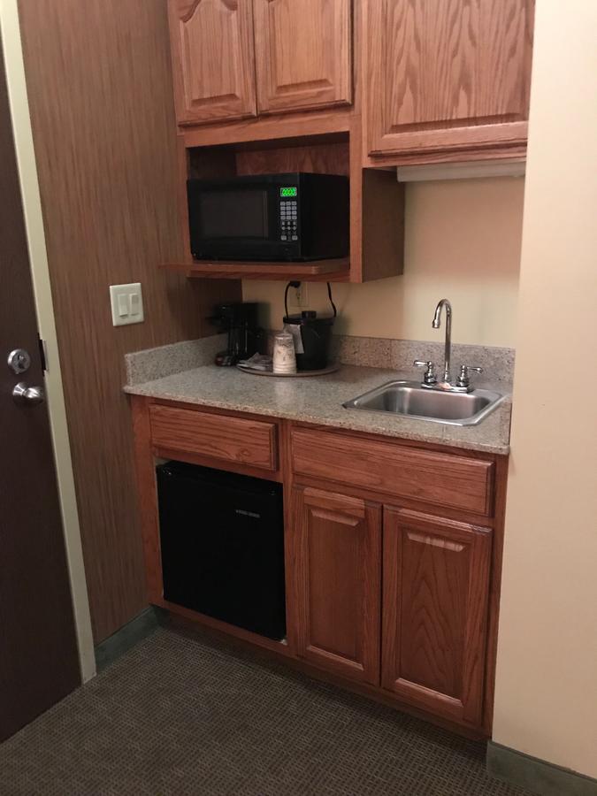 Randolph Inn And Suites Winchester Εξωτερικό φωτογραφία